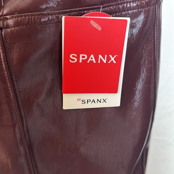 SPANX Faux Patent Leather High Rise Leggings Size Small - Picture 8 of 9